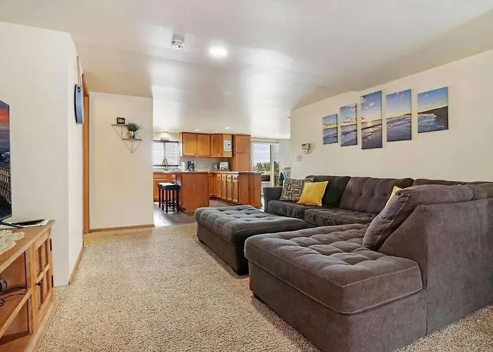 Gorgeous Nautical House Chain O' Lakes With Hot Tub Option
